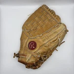 Rawlings Baseball Glove RBG4 Steve Avery Right Hand Throw Fastback 13" Webbed. Fixed Price $24.95.