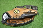 Wilson A730 Rh Throw 11.5 Inch Baseball Glove A0730 115 Vgc #486. Fixed Price $19.00.