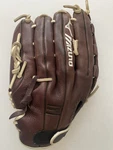 Mizuno GFN1300F1 Fastpitch Softball Glove Mitt Right Handed Thrower, Vg. Fixed Price $39.99.