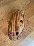 Rawlings Heart Of The Hide Usa Pro-h SEB01 100TH Anniversary Gold Label Glove. Fixed Price $500.00.