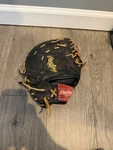 Rawlings Renegade RSFB25 First Baseman Glove Mitt Leather Rht Gold. Fixed Price $64.39.