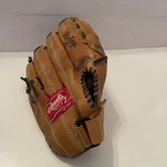 Rawlings R110 14" Leather Player Preferred Rht Gold Glove Co Optimum Tan. Fixed Price $26.75.