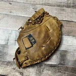 Macgregor Baseball Glove Adjustable Wrist Vintage Leather Right Handed Catch Lht. Fixed Price $26.99.