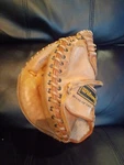 Vintage 1980S All-star Tony Pena Wilson A2507 Pro-toe Catchers Glove Mitt Rare. Fixed Price $85.00.