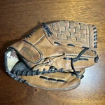 Easton NAT50 Natural Series Leather 12 Baseball Softball Glove Mitt Rht. Fixed Price $25.00.