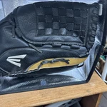 Rht - Clean Easton BX1400B Pattern "black Magic" Baseball Glove. Fixed Price $12.99.