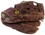 Wilson A2645 Fieldmaster Left Hand Throw Leather Baseball Glove. Fixed Price $20.49.