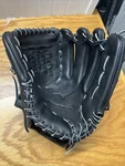 Mizuno Corey Kluber Baseball Mitt Glove GMP2CK-100DT Right Hand Throw. Fixed Price $319.99.