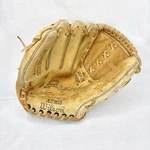 Wilson A2163 Baseball Glove Left Hand Throw Autographed Jim Catfish Hunter. Fixed Price $19.88.