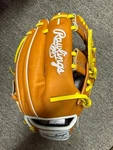 Rawlings Heart Of The Hide PROR204-32TY Baseball Glove Rh Throw Brown 11 1/2". Fixed Price $259.00.