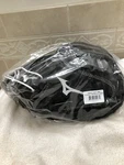 Mizuno GXS-102 32.5 Girls Youth Softball Catchers Mitt Right Throw New/wtags. Fixed Price $100.00.