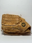Wilson A2222 Fred Lynn Pro Model Leather Baseball Glove Snap Action Hand Throw. Fixed Price $15.00.