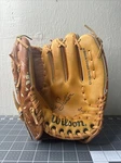 Vintage Wilson Baseball Glove A2255 Bruce Sutter Cy Young Dual Hinge Rht - 12.5". Fixed Price $9.99.
