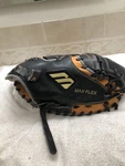 Mizuno MFR-C011 Franchise Pro Scoop 33.5 Baseball Catchers Mitt Right Throw. Fixed Price $100.00.