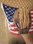 Mizuno Franchise Excel Baseball Glove / Left Handed Gfe 1301. Fixed Price $20.00.