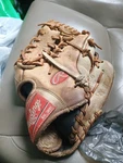 Rawlings Gold Glove Elite GGE1150 1/2 Baseball Right Hand Throw. Fixed Price $55.00.
