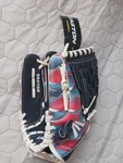 Easton Moxie Baseball Glove Throw 11" Basket Web Style: Usa Red White Blue New. Fixed Price $25.00.