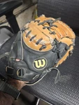 Wilson Leather Glove Rh Thrower Lh Fit 32 3/4 A1861 Pro 20, Free Shipping. Fixed Price $30.22.