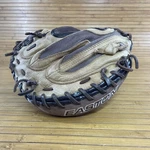 Easton Stealth Travel STB-22 Baseball Catchers Mitt Right Hand Throw Glove. Fixed Price $37.95.