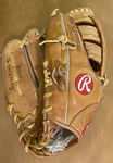 Rawlings Ryne Sandberg Lht Deep Well Pocket RSG8 Baseball Mitt/glove. Fixed Price $35.00.