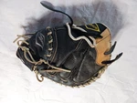 Glovesmith G-pro Series Leather Catchers Mitt 31" Rht GP3102. Fixed Price $32.99.
