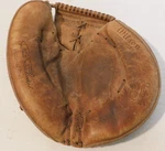 Vtg Wilson Catcher's Mitt A2530 Paul Richards Model Price Reduced. Fixed Price $15.00.