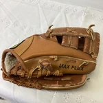 Mizuno Max Flex MZ90 Youth Baseball Glove Professional Model T-ball Mitt Leather. Fixed Price $12.99.