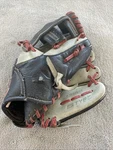 Marucci Caddo Series 11.5 Baseball Glove Rht Youth CD1150Y Gray Red Black. Fixed Price $19.99.