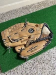 Nike Keystone Series Baseball Glove Kdr 1208 Brown Leather Lht. Fixed Price $26.60.
