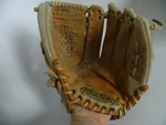 Rawlings RMC33 Jose Canseco 12 Deep Well Baseball Glove Rh Thrower. Fixed Price $27.99.