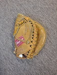 Rawlings Catchers Mitt RCM30 Mike Piazza Right Hand Throw Rht. Fixed Price $34.99.