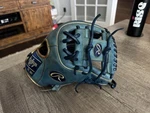 Rawlings Heart Of The Hide 11.25 Baby Blue/navy. Fixed Price $250.00.