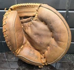 Rawlings MJ57 Catchers Mit Leather Baseball Glove Earl Williams. Fixed Price $28.79.