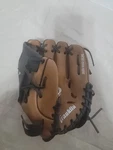 Franklin Youth Ready To Play Series - 22706 Size 8.5" Right Hand Throw. Fixed Price $10.97.