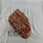Vintage Diamond D2020 Professional Model Pick-it Pocket Rht Baseball Glove. Fixed Price $25.65.