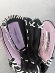 Wilson A360 Cat Osterman Fastpitch Softball Glove Girls Rh Throw Pink Black. Fixed Price $19.99.