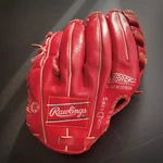 Rawlings RSG9 Left-hand Softball Glove Red Size 11.25-11.5". Fixed Price $121.67.