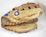 Spalding Bob Horner Advisory Staff 42-235 Baseball Glove, Right Throw. Fixed Price $14.90.