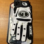 Louisville Slugger Bionic Inner Glove Size M New Right Hand Catch Fielding Bat. Fixed Price $19.00.