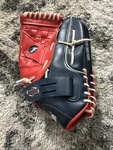 Franklin Field Master Series 22622-11" Baseball Glove Red White Blue Softball. Fixed Price $7.00.