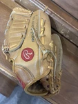 Rawlings R199 Leather Baseball Glove Dave Parker Deep Well Pocket Small. Fixed Price $21.50.
