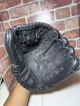 Easton Salvo SVS13 13" Slow Pitch Softball Glove Right Hand Thrower Rht. Fixed Price $34.99.