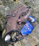 Vtg Mizuno Power Close Fast Youth Softball Glove (6YRS Or Under) Baseball. Fixed Price $60.00.