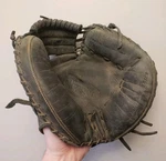 Louisville Slugger Pro Flare Catchers Mitt Glove Rht. Fixed Price $99.99.