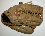 Rawlings PP1275TR 3/4 Inch Gold Glove Trap-eze Fastback Model Rht. Fixed Price $69.99.