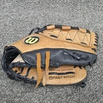 Wilson Pro A0450 FP12 Fast Pitch Softball Glove Left Hand Thrower 11" Leather. Fixed Price $15.00.