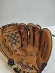Rawlings Baseballglove Derek Jeter Autograph Model PL97 Rht 11 1/2 Extended 3FG. Fixed Price $9.23.