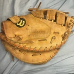Wilson A1680 Elite Heavy Broke In Deep Pocket Softball Catchers Mitt Right Throw. Fixed Price $64.99.
