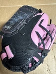 Rawlings Girls Fast Pitch Softball Right Glove - Inch PL10BPM Pink/black. Fixed Price $13.49.