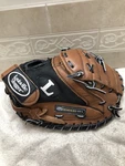 Louisville Boys Girls Small 31 Baseball Softball Catchers Mitt Right Hand Throw. Fixed Price $100.00.